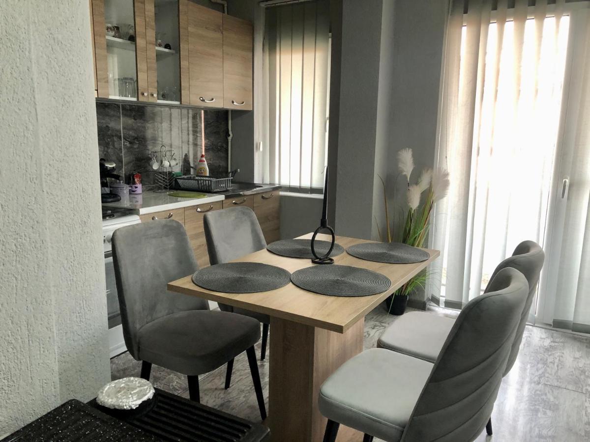 Centre Apartment 프릴레프 외부 사진
